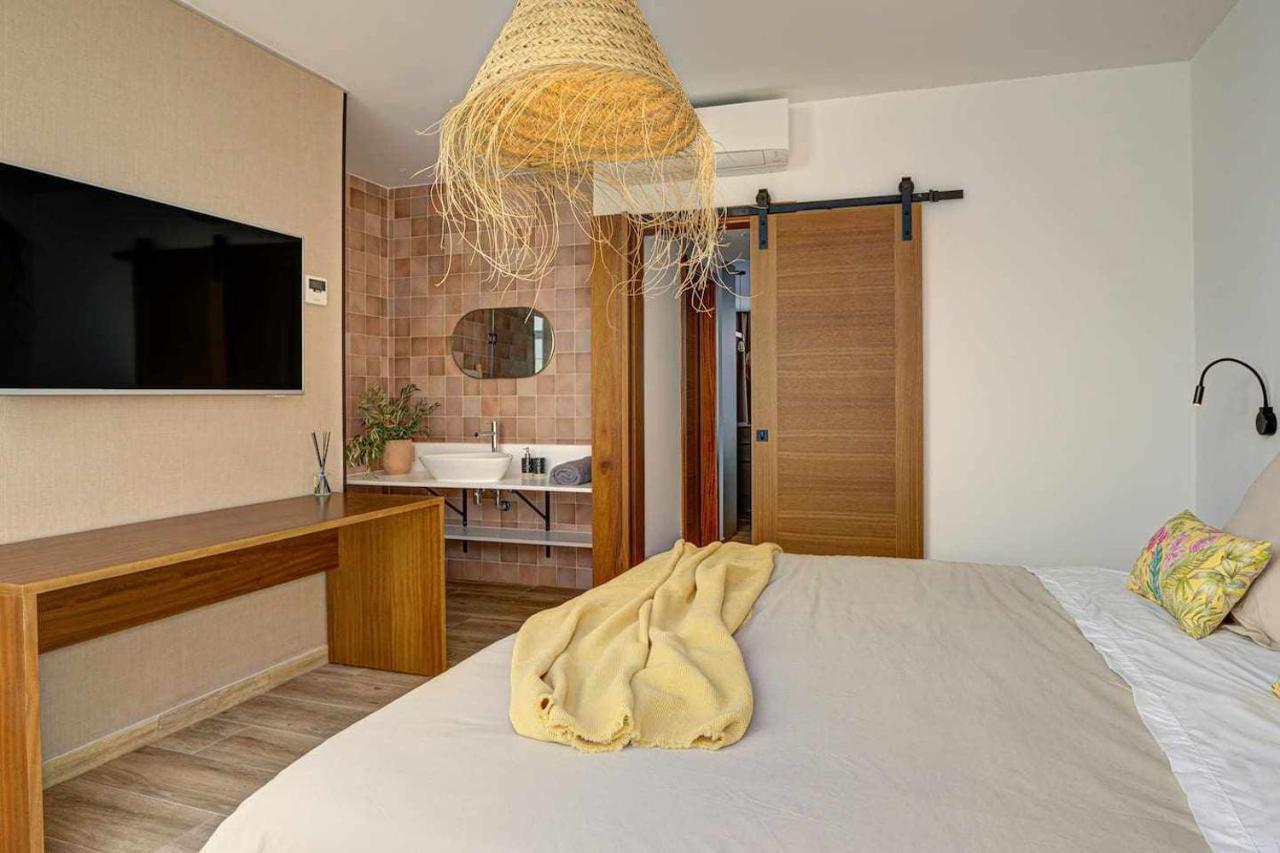 Jable Suites Apartamentos De Lujo En El Centro Corralejo Exteriér fotografie