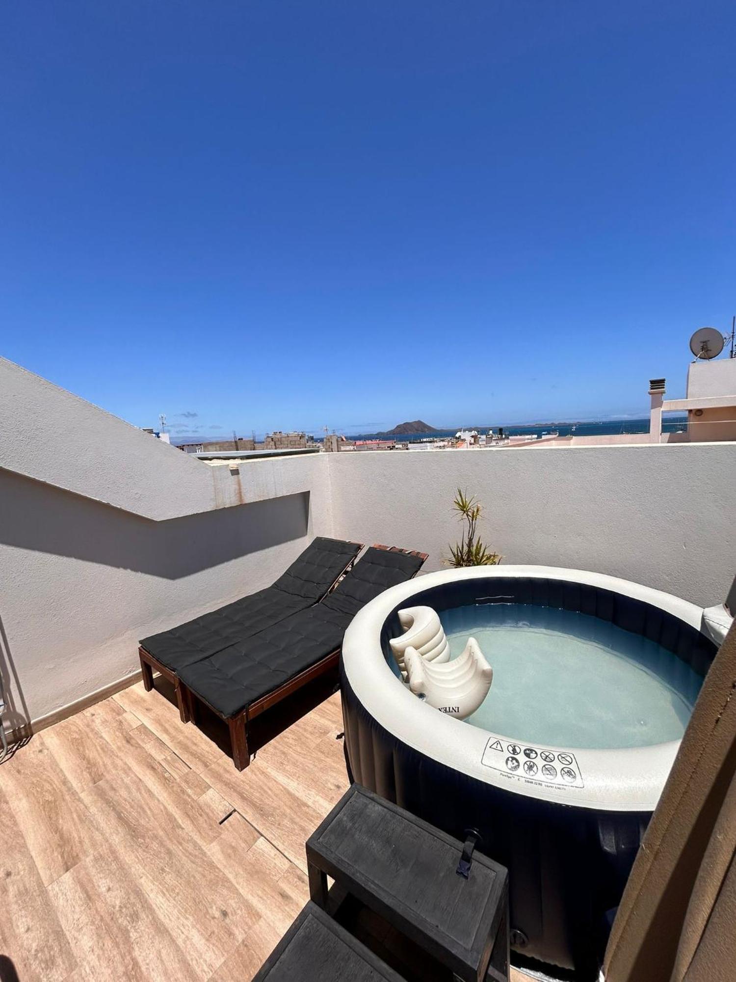 Jable Suites Apartamentos De Lujo En El Centro Corralejo Exteriér fotografie