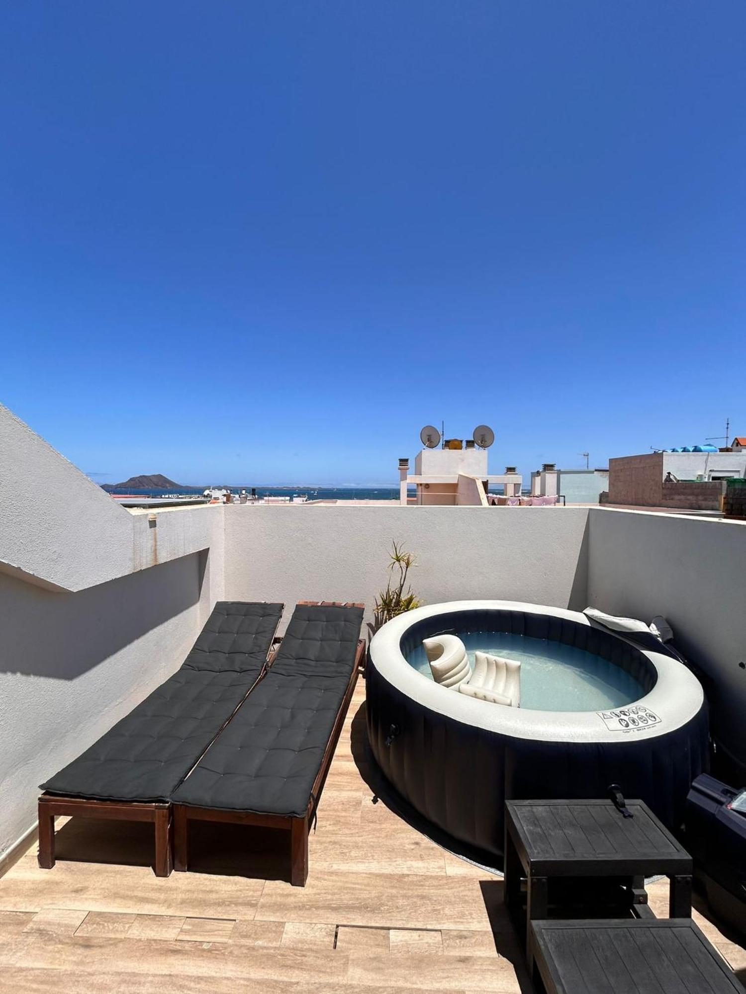 Jable Suites Apartamentos De Lujo En El Centro Corralejo Exteriér fotografie