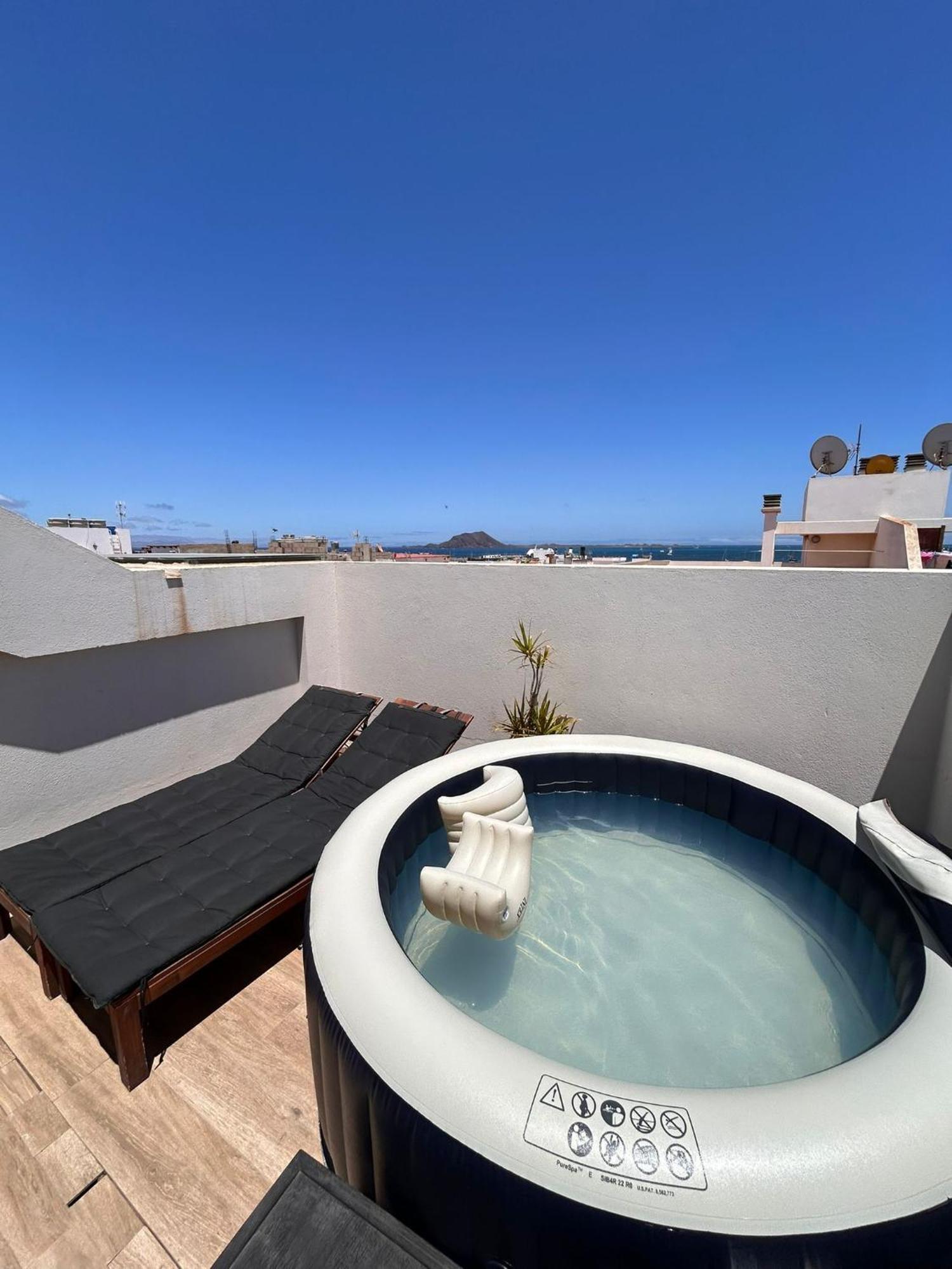 Jable Suites Apartamentos De Lujo En El Centro Corralejo Exteriér fotografie